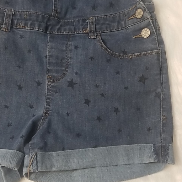 Girls 14 denim overalls with star print - Picture 2 of 9